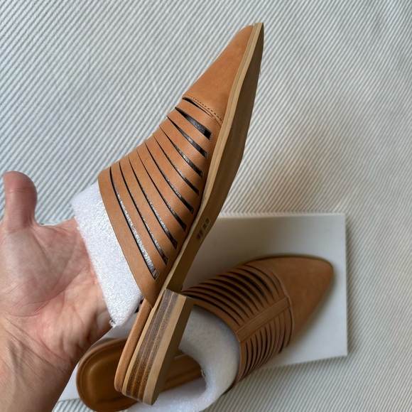 NWT Report Indre Tan Woven Mules - Picture 5 of 8